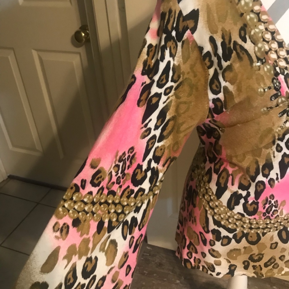 Boston Proper pink/ leopard print sweater - Picture 6 of 7